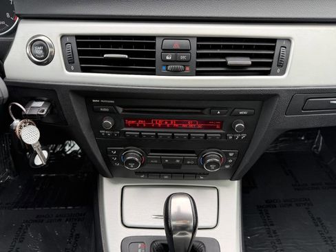 Used 2008 BMW 335i Coupe w/ Sport Pkg image 10