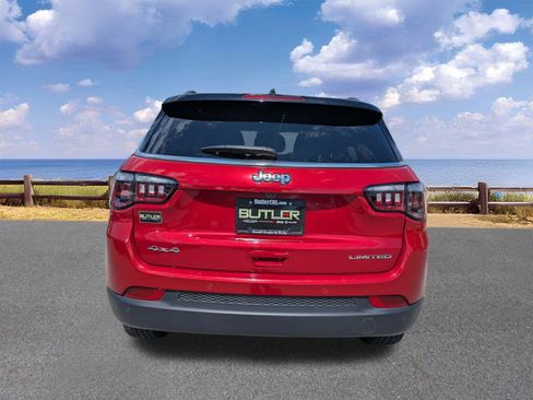 Certified 2025 Jeep Compass Limited AWD/4WD image 7