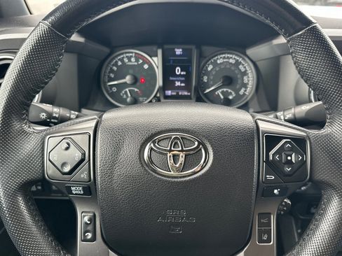 Used 2021 Toyota Tacoma TRD Off-Road w/ Technology Package image 22