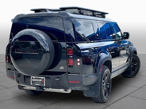Used 2023 Land Rover Defender 130 SE AWD/4WD image 13