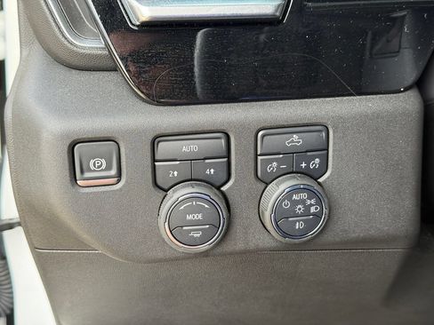 Used 2025 Chevrolet Silverado 1500 RST w/ Protection Package AWD/4WD image 19