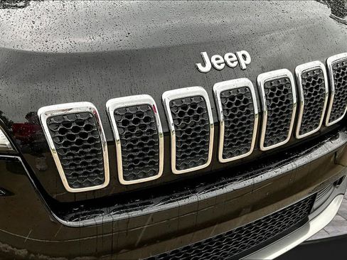 Used 2020 Jeep Cherokee Limited AWD/4WD image 32