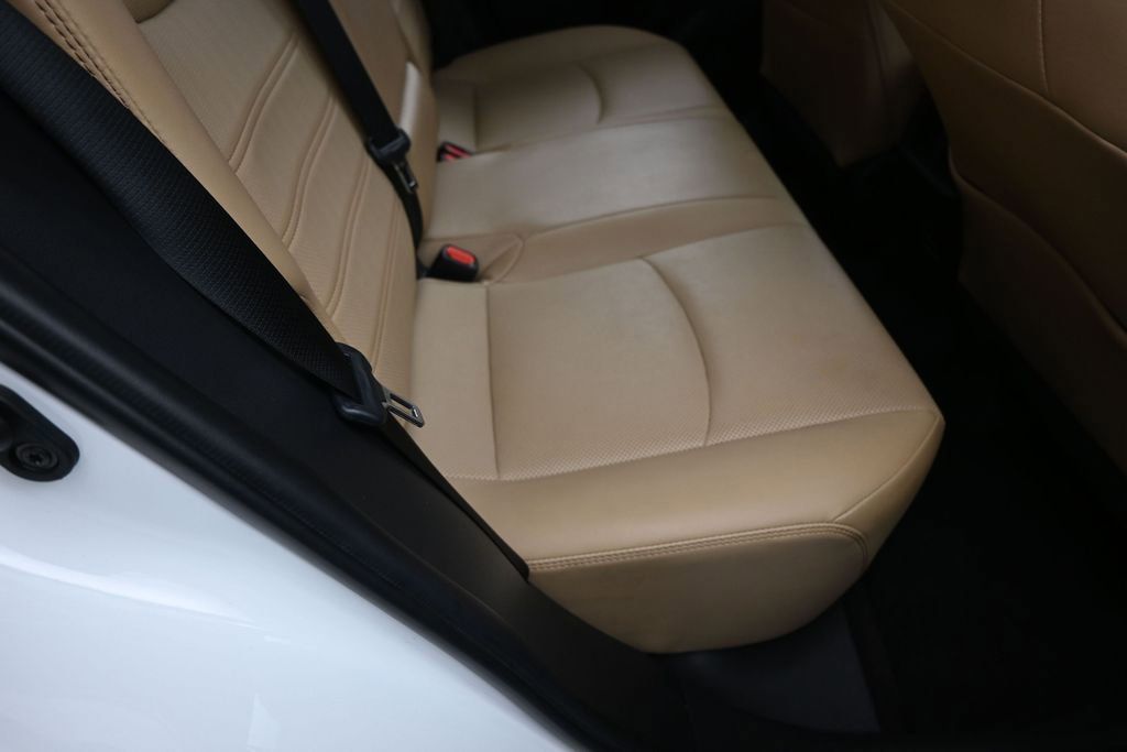 Used 2023 Toyota RAV4 Limited FWD image 39