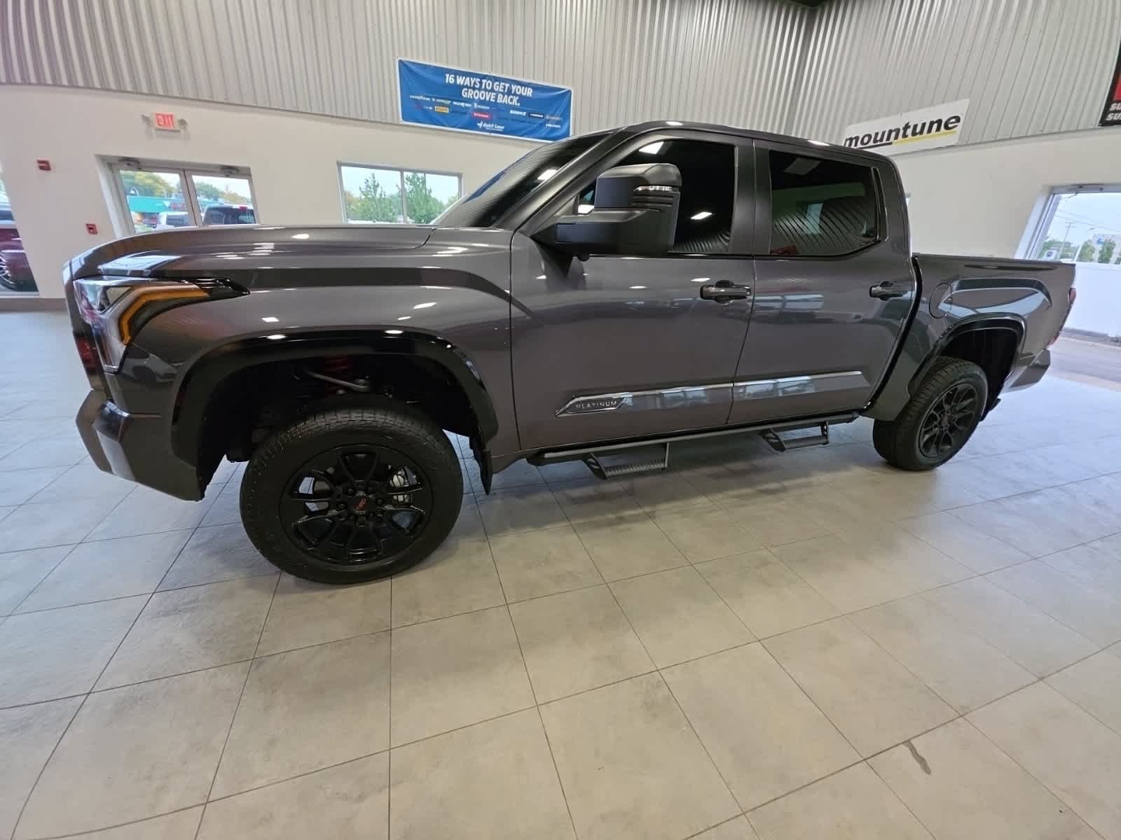 Used 2026 Toyota Tundra Platinum w/ TRD Off-Road Package AWD/4WD image 12