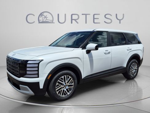 New 2027 Hyundai Palisade SE FWD image 1