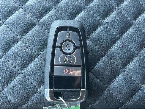 Used 2023 Ford Bronco Black Diamond AWD/4WD image 54