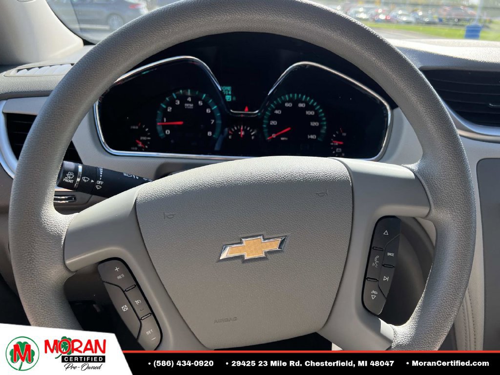 Used 2017 Chevrolet Traverse LS FWD image 19