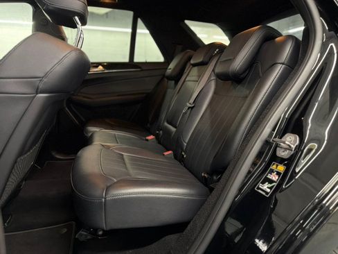 Used 2018 Mercedes-Benz GLE 350 4MATIC image 35