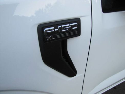 Used 2022 Ford F150 XL w/ Equipment Group 101A High image 25