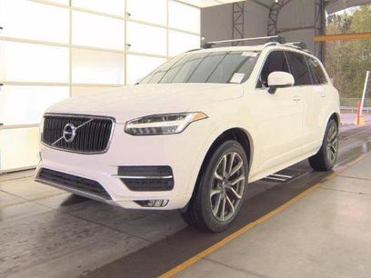 Used 2019 Volvo XC90 T5 Momentum w/ Protection Package Premier