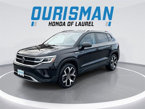 Used 2022 Volkswagen Taos SEL image 4