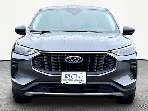 Certified 2023 Ford Escape Active AWD/4WD image 3