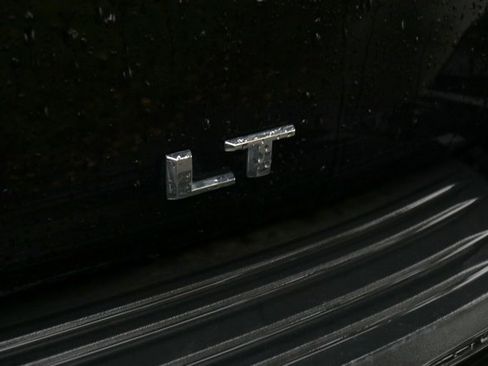 Used 2023 Chevrolet Tahoe LT image 7