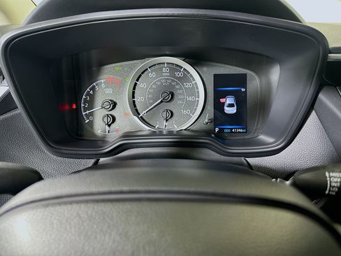 Used 2022 Toyota Corolla LE w/ LE Convenience Package FWD image 19
