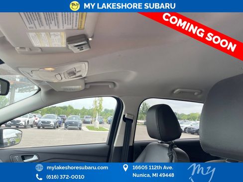 Used 2015 Ford Escape Titanium AWD/4WD image 11