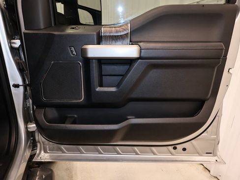 Used 2018 Ford F350 Lariat w/ Lariat Ultimate Package image 18