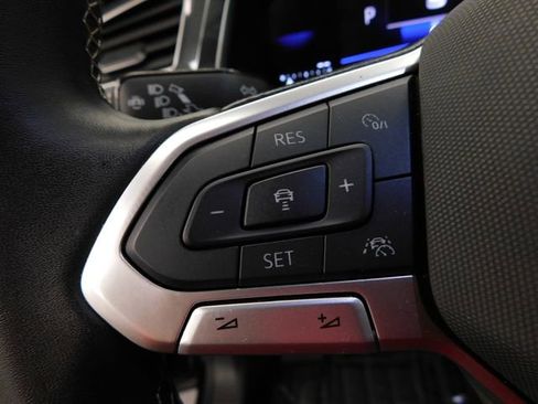 Used 2024 Volkswagen Tiguan S image 29