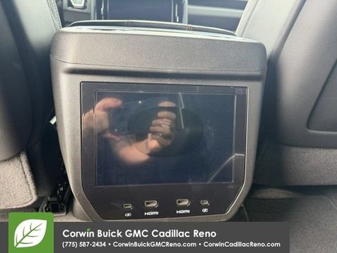 New 2026 GMC Yukon AT4 Ultimate AWD/4WD image 13