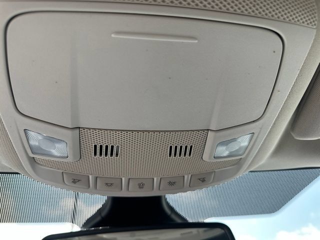 Used 2022 Ford Edge SEL AWD/4WD image 27