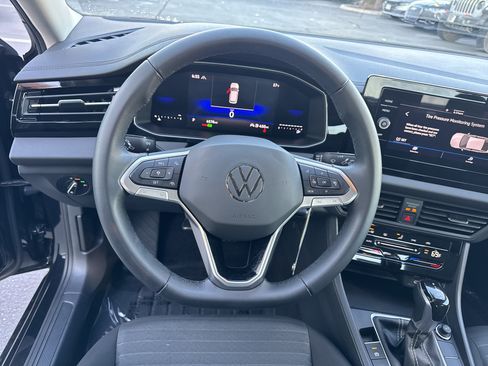 Used 2026 Volkswagen Jetta S FWD image 17