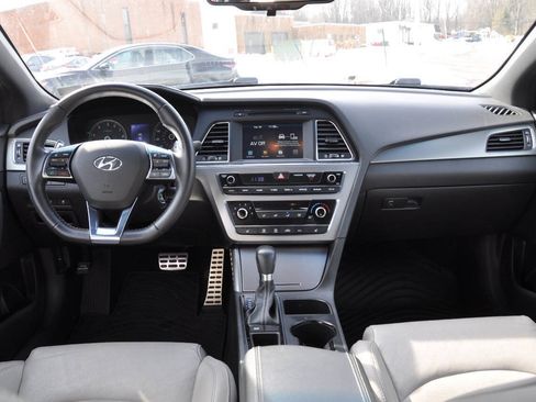 Used 2017 Hyundai Sonata Sport 2.0T FWD image 18
