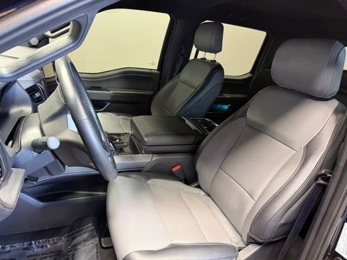 Used 2023 Ford F150 Lightning Lariat image 14