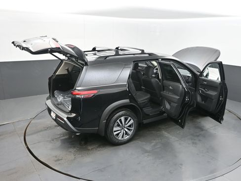 New 2026 Nissan Pathfinder SL FWD image 46