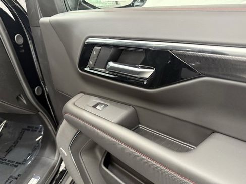 New 2025 Chevrolet Suburban RST w/ RST Capability Package image 24