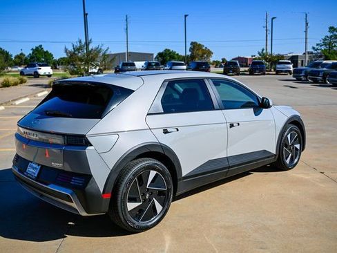 New 2026 Hyundai Ioniq 5 SE RWD image 5