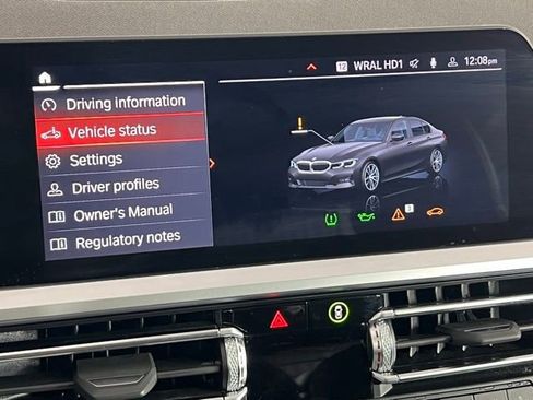 Used 2020 BMW 330i xDrive Sedan w/ Premium Package image 32