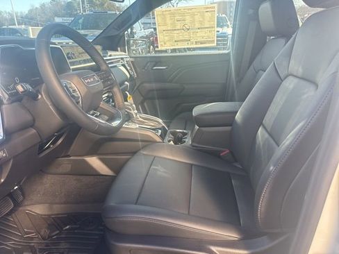 New 2026 GMC Canyon Elevation w/ Convenience Package AWD/4WD image 15