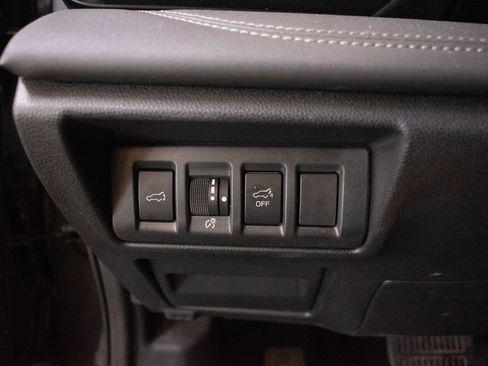 Used 2024 Subaru Outback Limited image 19