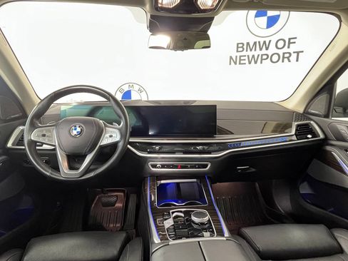 Used 2023 BMW X7 xDrive40i AWD/4WD image 10