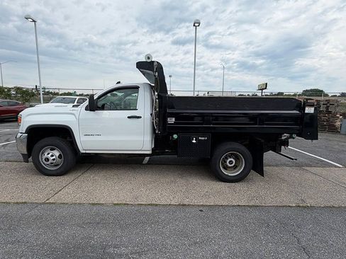 Used 2018 GMC Sierra 3500 4x4 Regular Cab w/ Snow Plow Prep Package image 7