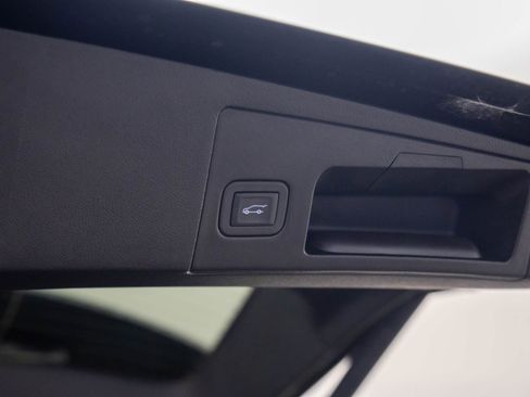 New 2026 Cadillac XT5 Premium Luxury w/ LPO, Floor Liner Package image 30