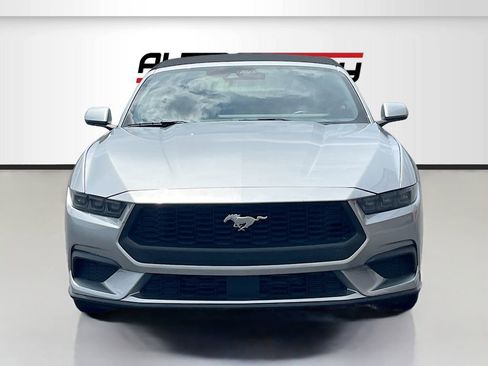 Used 2025 Ford Mustang Premium RWD image 2