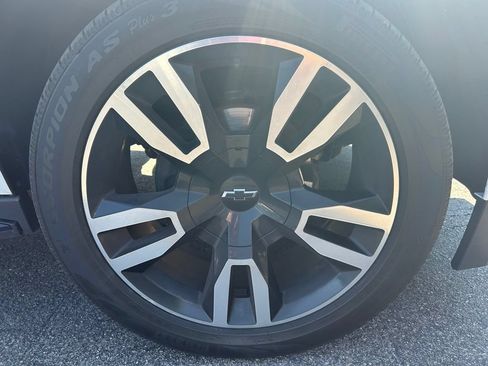 Used 2019 Chevrolet Tahoe Premier AWD/4WD image 30