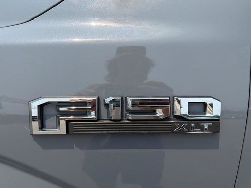 Used 2020 Ford F150 XLT w/ Equipment Group 302A Luxury AWD/4WD image 22