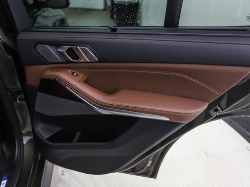 New 2026 BMW X5 xDrive40i w/ M Sport Package image 24