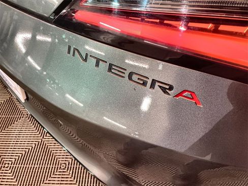 Used 2023 Acura Integra A-Spec image 29