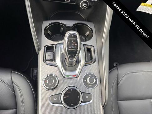Used 2025 Alfa Romeo Giulia AWD w/ Driving Assist Package image 17