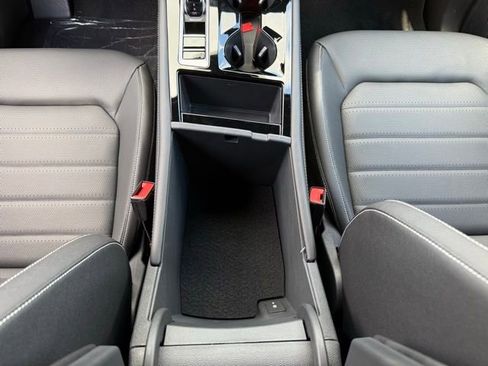 New 2026 Volkswagen Atlas Cross Sport SEL image 21