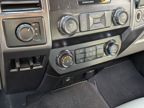 Used 2019 Ford F250 XLT image 27