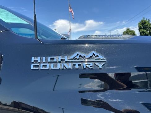 Used 2024 Chevrolet Silverado 3500 High Country w/ High Country Premium Package AWD/4WD image 10