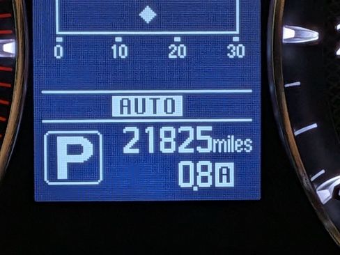 Used 2018 INFINITI QX80 4WD w/ Deluxe Technology Package image 19