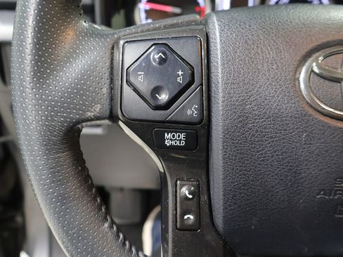 Used 2021 Toyota 4Runner TRD Off-Road Premium w/ Moonroof Package AWD/4WD image 37