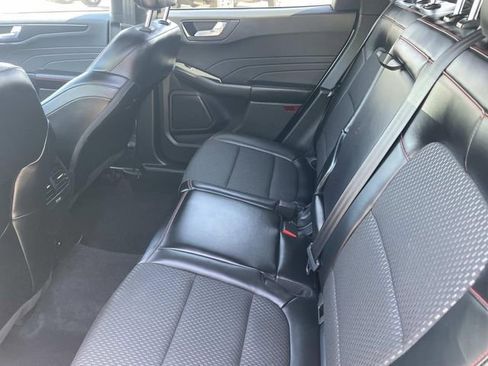 Certified 2024 Ford Escape ST-Line w/ Tech Pack #1 image 33