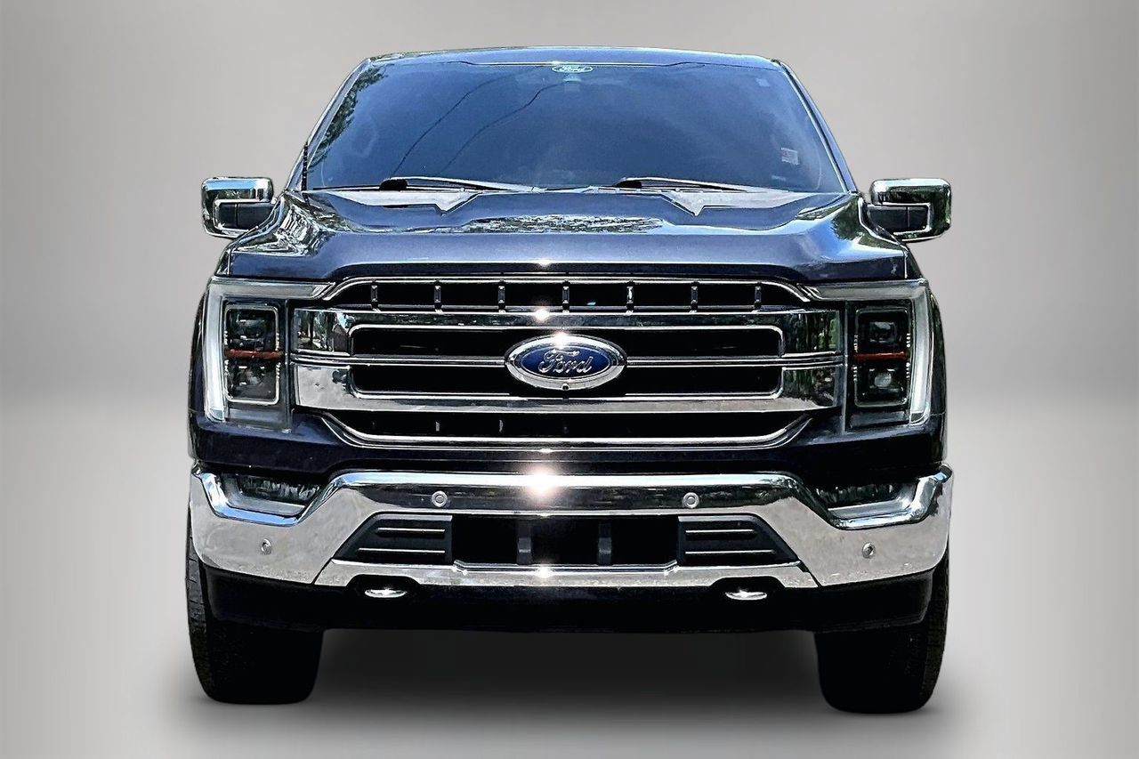 Used 2021 Ford F150 Lariat w/ Equipment Group 502A High AWD/4WD image 3