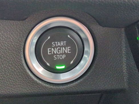 Used 2026 Chevrolet Traverse LT w/ Driver Confidence Package image 16