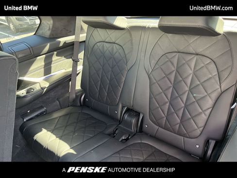 Certified 2023 BMW X7 xDrive40i w/ M Sport Package image 21